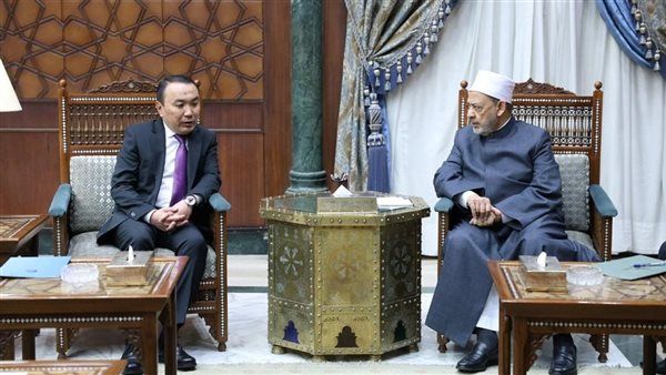 سفير كازاخستان: نقدر جهود شيخ الأزهر في ترسيخ ثقافة الأخوة