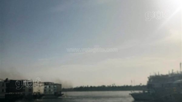 محافظ أسوان يتابع من مركز الطوارئ تداعيات العاصفة الترابية (فيديو وصور)