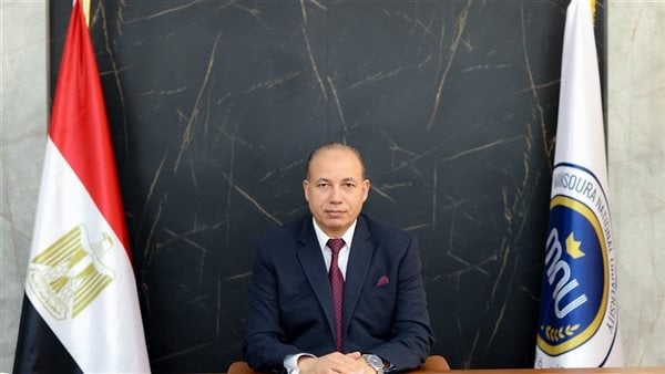 رئيس جامعة المنصورة يقرر زيادة الأجر للعاملين بنظام اليومية بقطاعي التعليم والمستشفيات