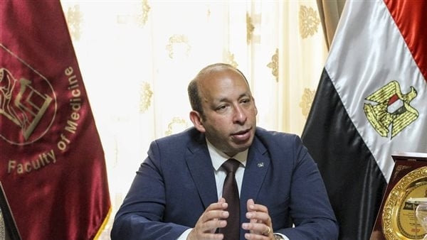المصروفات الدراسية للبرنامج الطبي الفرنسي بكلية طب قصر العيني (خاص)