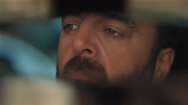 مسلسل آسر الحلقة 24، عزت يصل إلى الخال