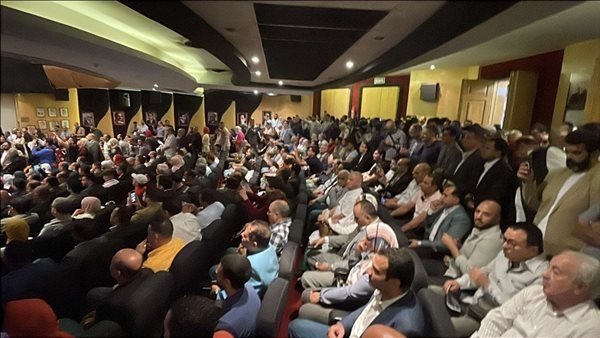 الصحفيون يقفون دقيقة حداد على أرواح شهداء الصحافة الفلسطينية