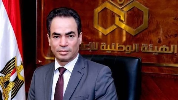 المسلماني يهنئ خالد البلشي بفوزه نقيبا للصحفيين