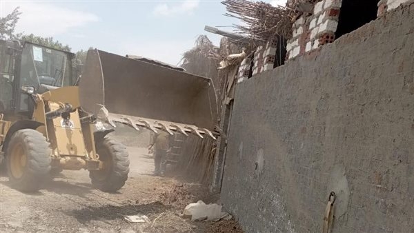حملة لإزالة مخالفات البناء في الإبراهيمية بالشرقية