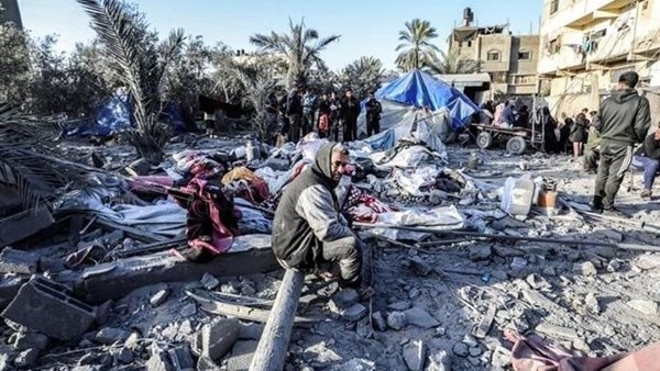 74 شهيدا في غارات إسرائيلية على غزة منذ فجر اليوم