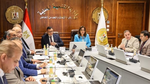 وزيرا التنمية المحلية والإسكان يترأسان اجتماع اللجنة العليا لتراخيص المحال العامة بالمحافظات