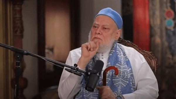 يقرؤون طلاسم، علي جمعة يوجه رسالة لمهاجمي مناهج الأزهر