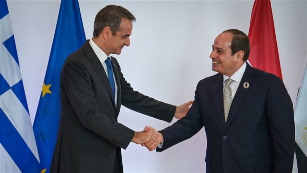 السيسي ورئيس وزراء اليونان يبحثان ملفات تعيين الحدود البحرية بشرق المتوسط والهجرة غير الشرعية