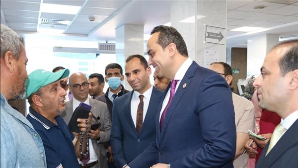 السبكي في جولة على منشآت الرعاية الصحية بالإسماعيلية (صور)