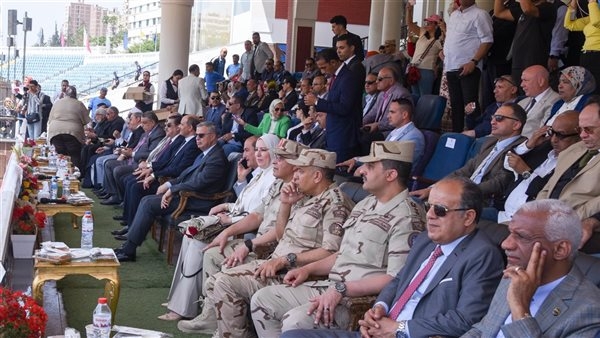 محافظ الإسكندرية يشهد ختام الأنشطة التربوية للعام الدراسي (صور)