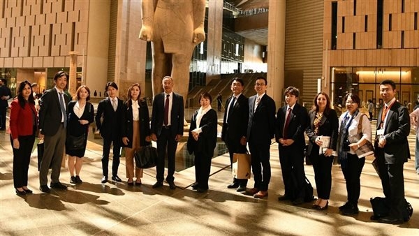 المتحف المصري الكبير يستقبل رئيس جمهورية جزر القمر ووزيرة التعليم والثقافة اليابانية