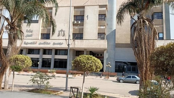 جنايات المنصورة تؤجل محاكمة المتهم بمذبحة المعصرة