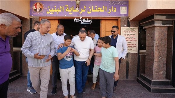 محافظ أسيوط يفتتح وحدات الحساب الذهني بداري الصفا والحنان لرعاية الأيتام (صور)