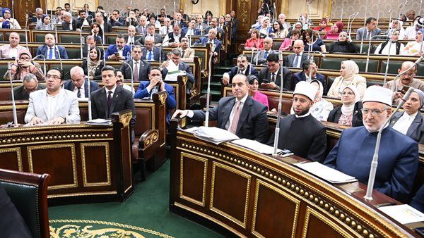 مرفت عبد النعيم تؤدي اليمين الدستورية بديلا للنائبة الراحلة رقية الهلالي