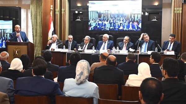 نائب يطالب بسحب تعديل قانون الإيجار القديم: الحكومة تنحاز للملاك