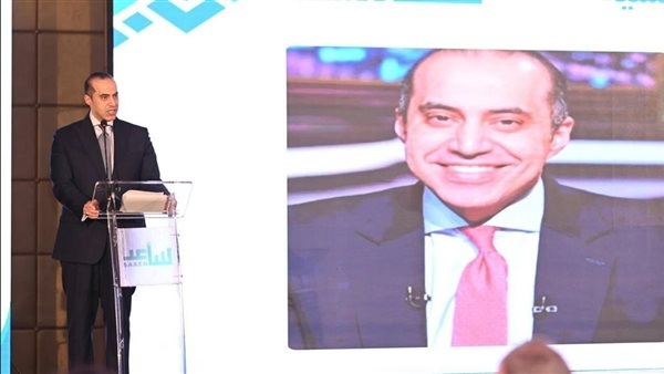 وزير الشئون النيابية يكشف جهود تهيئة المدارس لتناسب احتياجات الطلاب المكفوفين