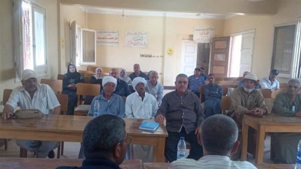 زراعة الشرقية تنظم ندوة إرشادية عن آفات الذرة في منشأة بشارة