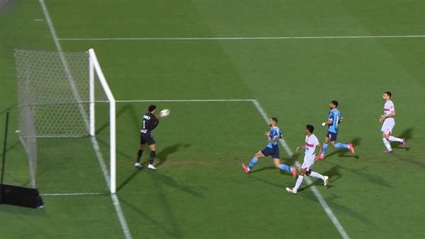 محمد عواد يعتذر لجماهير الزمالك بعد خطئه في مباراة بيراميدز (فيديو)