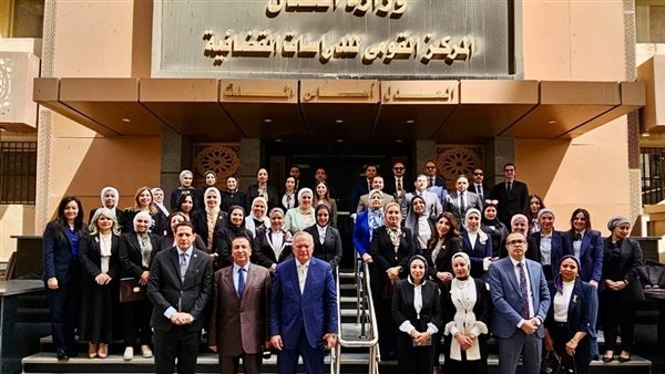 النيابة الإدارية تختتم الدورة التدريبية حول قواعد وتقاليد القضاء