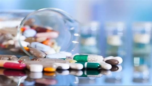رغم «الصيدليات المهجورة» و«الأسعار المجنونة».. حكومة مدبولي تعتزم تصدير الأدوية والمستلزمات الطبية إلى الولايات المتحدة الأمريكية