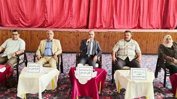 مدير تعليم المنوفية: منع الهواتف المحمولة والتحدث مع الطلاب بأسلوب لائق في امتحانات الإعدادية