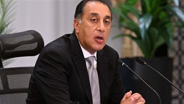 بالأسماء، قرار جديد لرئيس الوزراء بالاستيلاء على أراضي وعقارات لتنفيذ 5 طرق