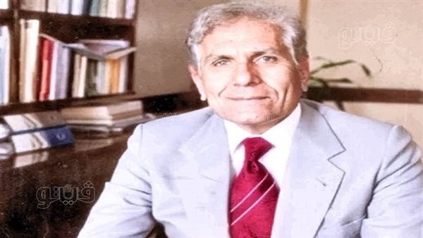 في ذكرى ميلاده، يوسف إدريس الجراح الذي لم يسلم الملك فاروق وعبد الناصر من مشرطه (صور)