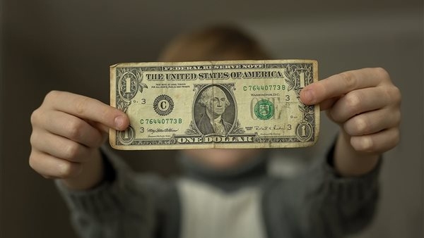 لأول مرة منذ 5 أشهر، تراجع سعر الدولار فى مصر لهذا المستوى