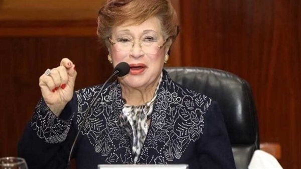 التحقيق مع حفيدي الدكتورة نوال الدجوي بتهمة سرقة الملايين من شقتها بأكتوبر