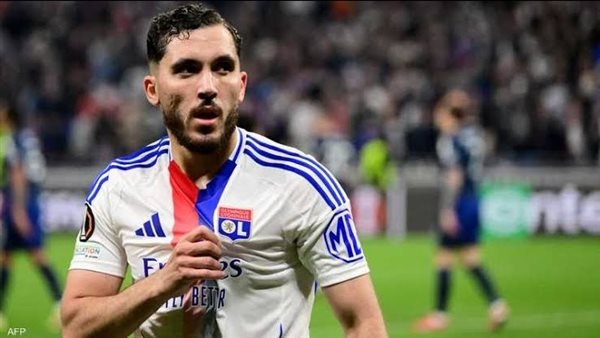 مانشستر يونايتد يسعى لضم ريان شرقي