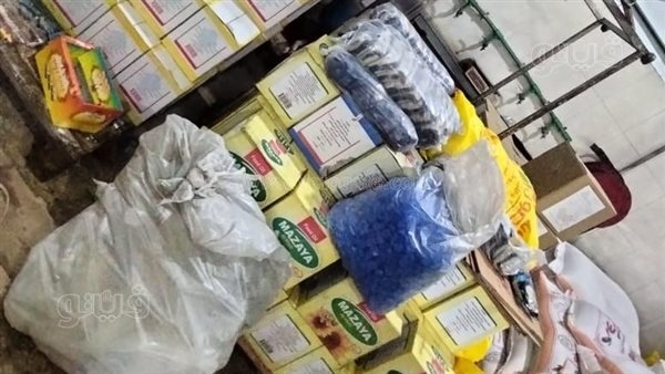 ضبط مصنع مواد غذائية بدون ترخيص في السنطة بالغربية
