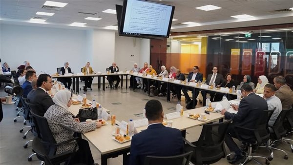 مجلس قطاع الدراسات العليا بجامعة عين شمس يناقش تعزيز البحث العلمي والبرامج الدولية