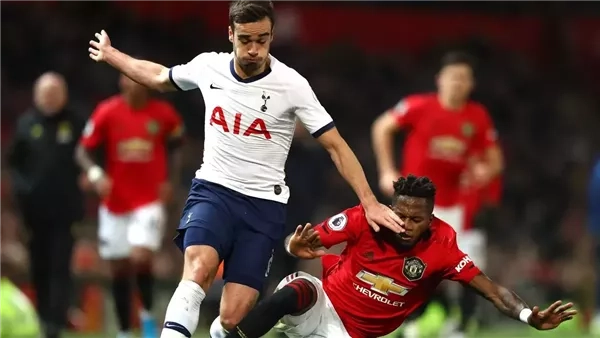 الدوري الأوروبي، استمرار التعادل السلبي بين مانشستر يونايتد وتوتنهام بعد 30 دقيقة