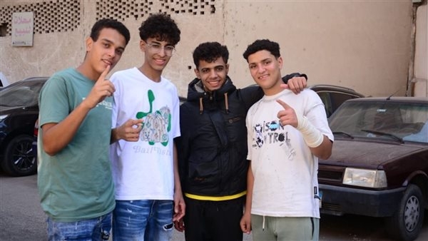 طلاب ثانية ثانوي بالجيزة: امتحان الجغرافيا أسهل مما توقعنا (فيديو)