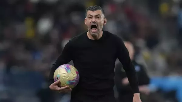 سيرجيو كونسيساو يقترب من تدريب الهلال السعودي