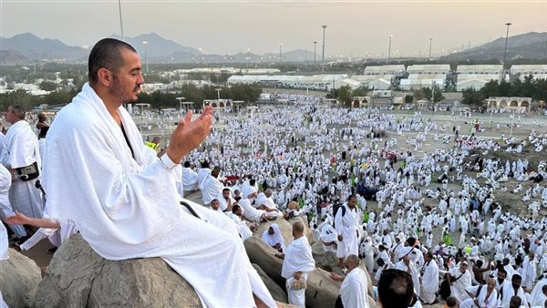 ماذا يفعل الحاج إذا تجاوز الميقات دون الإحرام؟ الأزهر للفتوى يجيب