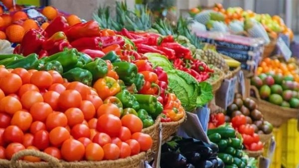 أسعار الخضار اليوم، الليمون يعاود قفزاته وانخفاض الطماطم والبصل