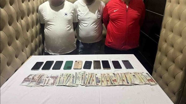 القبض على لصوص سرقة المواطنين والدراجات النارية والمتعلقات بالقاهرة