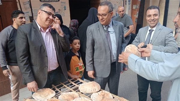 تموين الدقهلية تلاحق المتلاعبين بالخبز المدعم في شربين وبلقاس (صور)