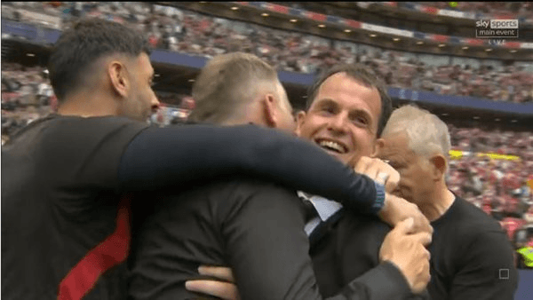 سندرلاند يحسم نهائي "البلاي أوف" 2-1 على حساب شيفيلد ويتأهل للدوري الإنجليزي