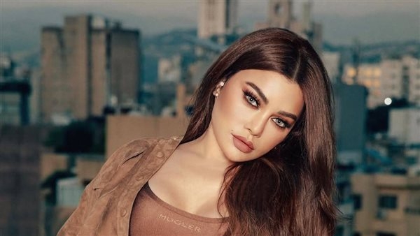 22 يونيو..حجز دعوى إلغاء قرار نقيب الموسيقيين بمنع هيفاء وهبي من الغناء