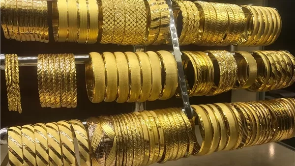 ارتفاع سعر جرام الذهب بالصاغة خلال تعاملات اليوم، عيار 21 يلامس 4715 جنيها