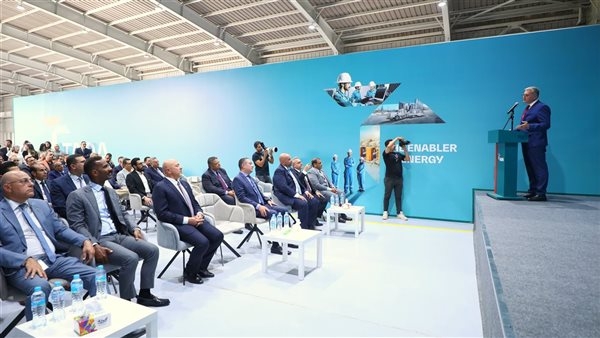 وزير البترول يفتتح مركز العمليات لشركة طاقة السعودية في مصر