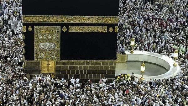 متى يكون طواف الإفاضة ومعنى الاطباع؟، الأزهر يوضح كيفية الطواف وأنواعه (فيديو)