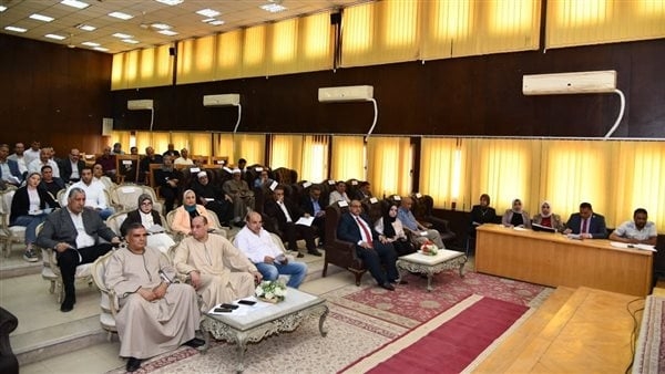 «تنفيذي الفيوم» يوافق على طرح صيدليات المستشفيات الحكومية للقطاع الخاص