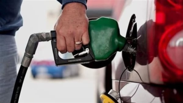 بعد تصريحات مدبولي، تعرف على إجراءات تكرير البنزين ونسبة الكبريت المضافة له