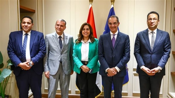 التنمية المحلية: توفير الأجهزة التكنولوجية لمجمعات الخدمات الحكومية بقرى "حياة كريمة"