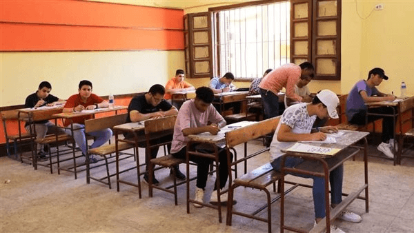 "أمهات مصر" عن امتحانات الشهادة الإعدادية: العربي سهل في أغلب المحافظات