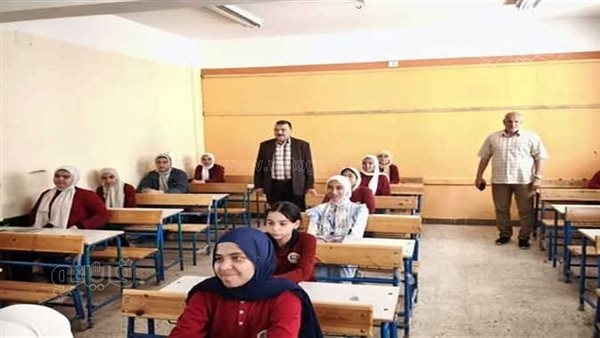 اكتشاف خطأ في امتحان الدراسات لطلاب الإعدادية بالشرقية