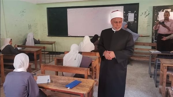 المعاهد الأزهرية: امتحان "الرياضة البحتة" لطلاب الثانوية بدون شكاوى أو مشكلات